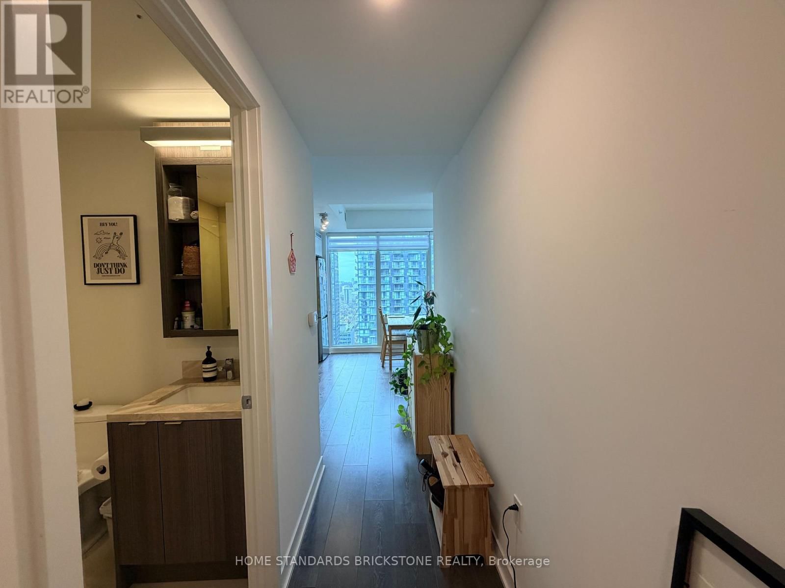 4710 - 115 BLUE JAYS WAY Image 1