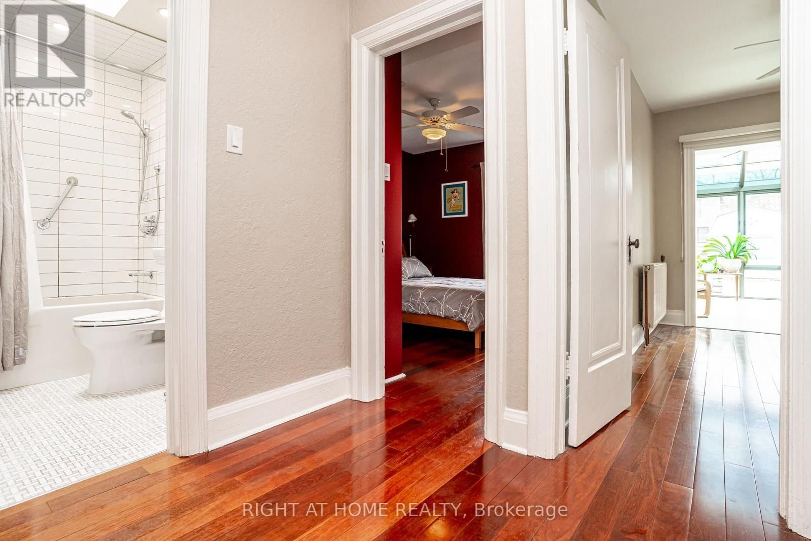 107 EVERDEN ROAD Image 15