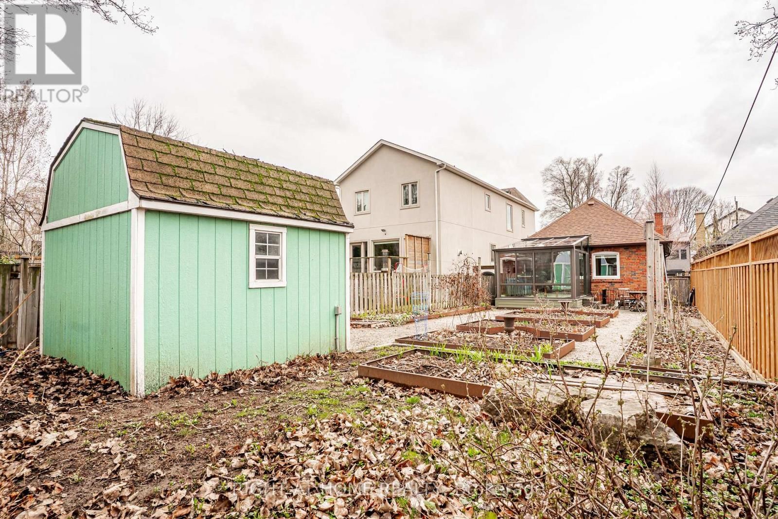 107 EVERDEN ROAD Image 40