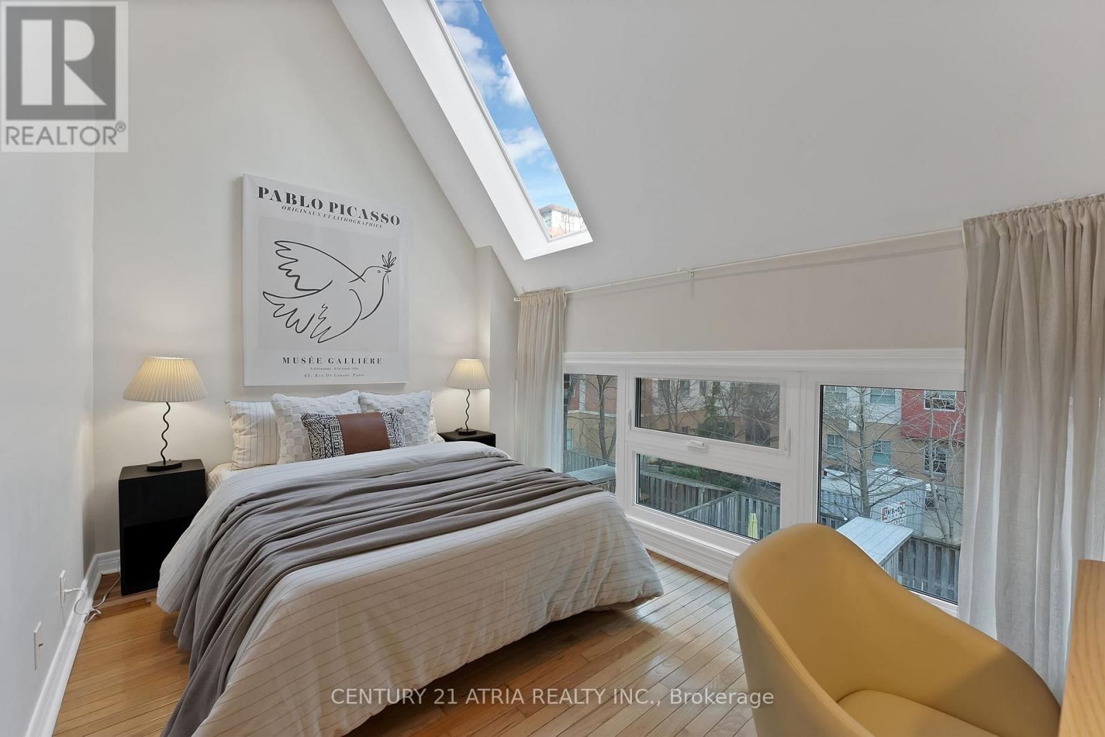 65 MCGILL STREET Image 24