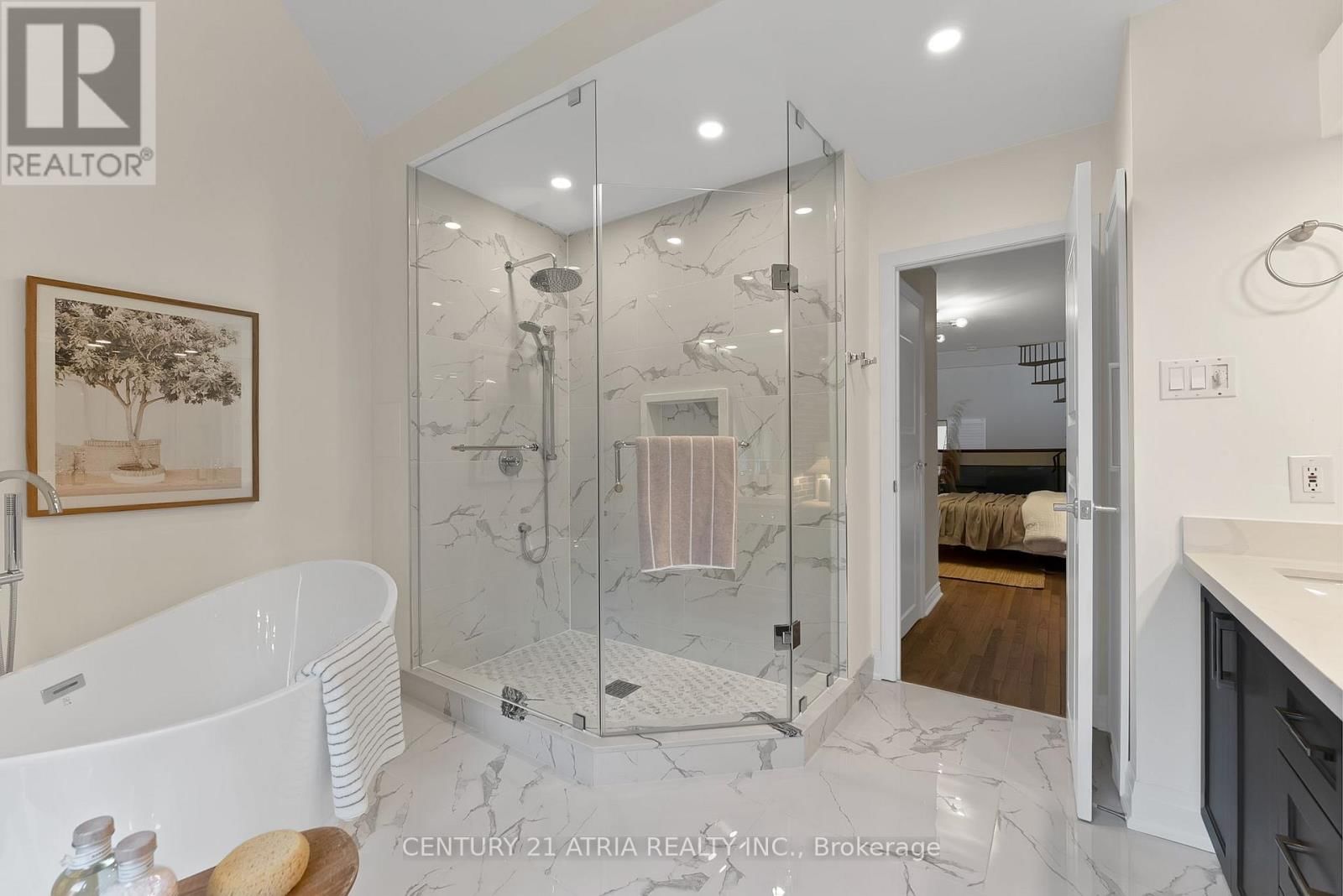 65 MCGILL STREET Image 29