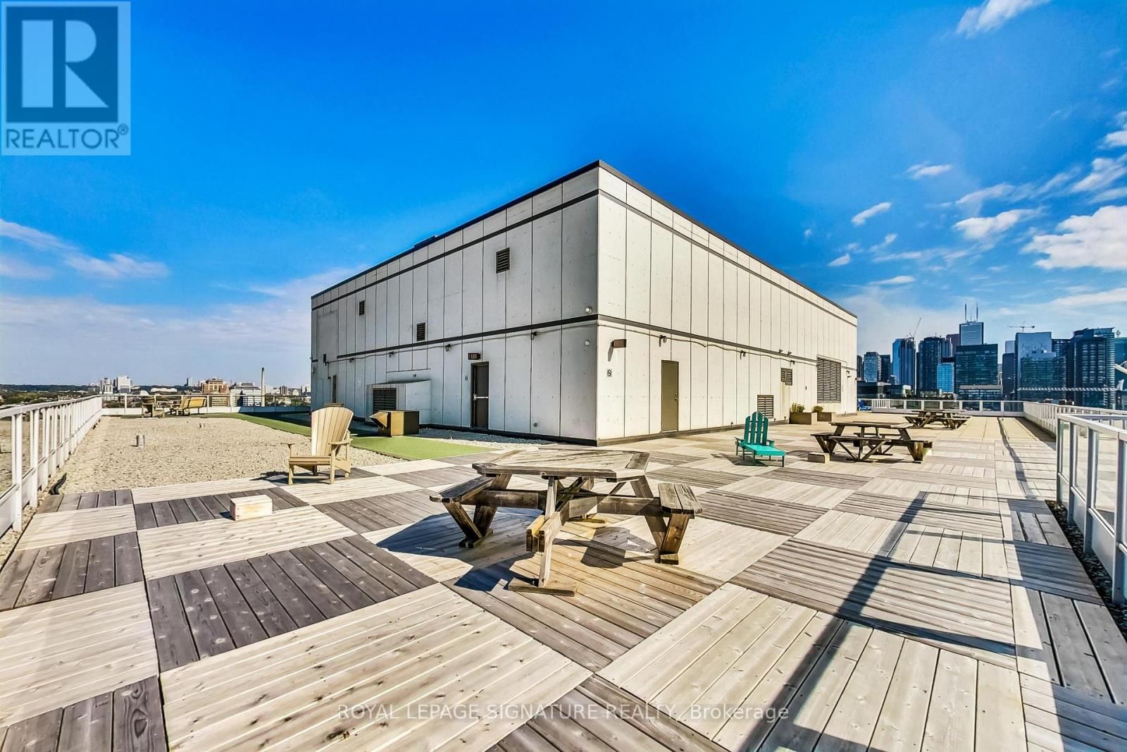 801 - 700 KING STREET WEST Image 19