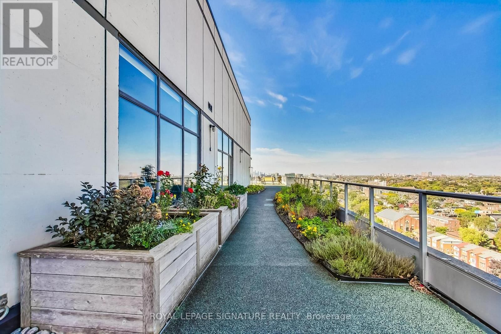 801 - 700 KING STREET WEST Image 21