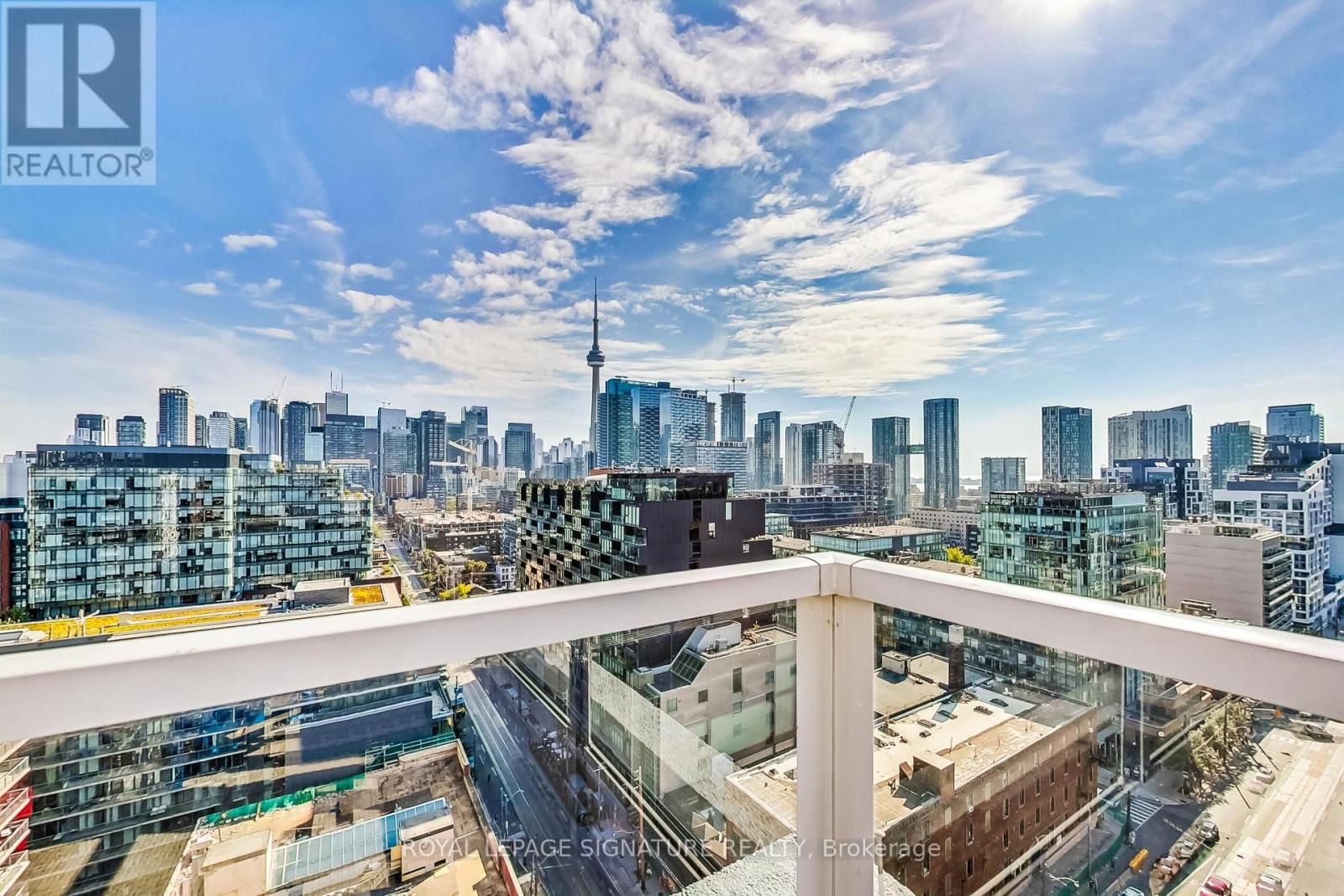 801 - 700 KING STREET WEST Image 22