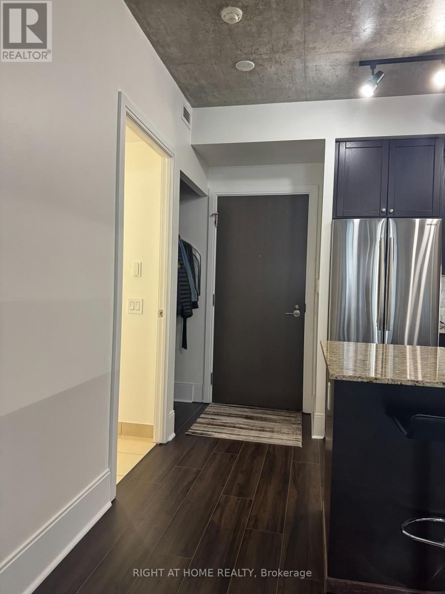 708 - 560 FRONT STREET WEST STREET WEST Image 2