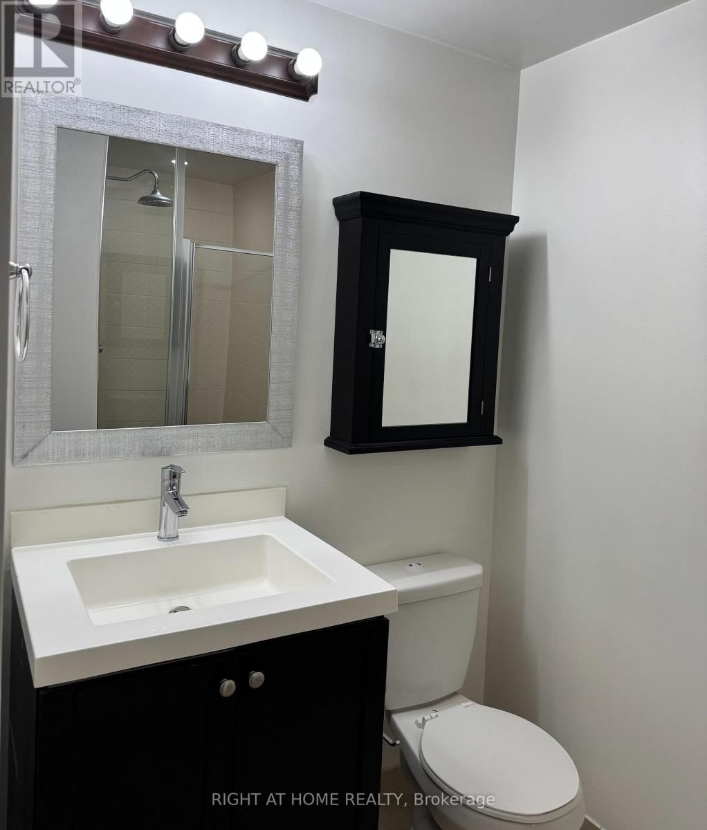 708 - 560 FRONT STREET WEST STREET WEST Image 4