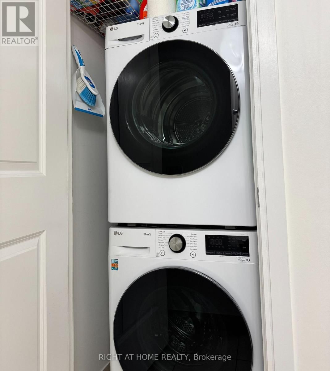 708 - 560 FRONT STREET WEST STREET WEST Image 6