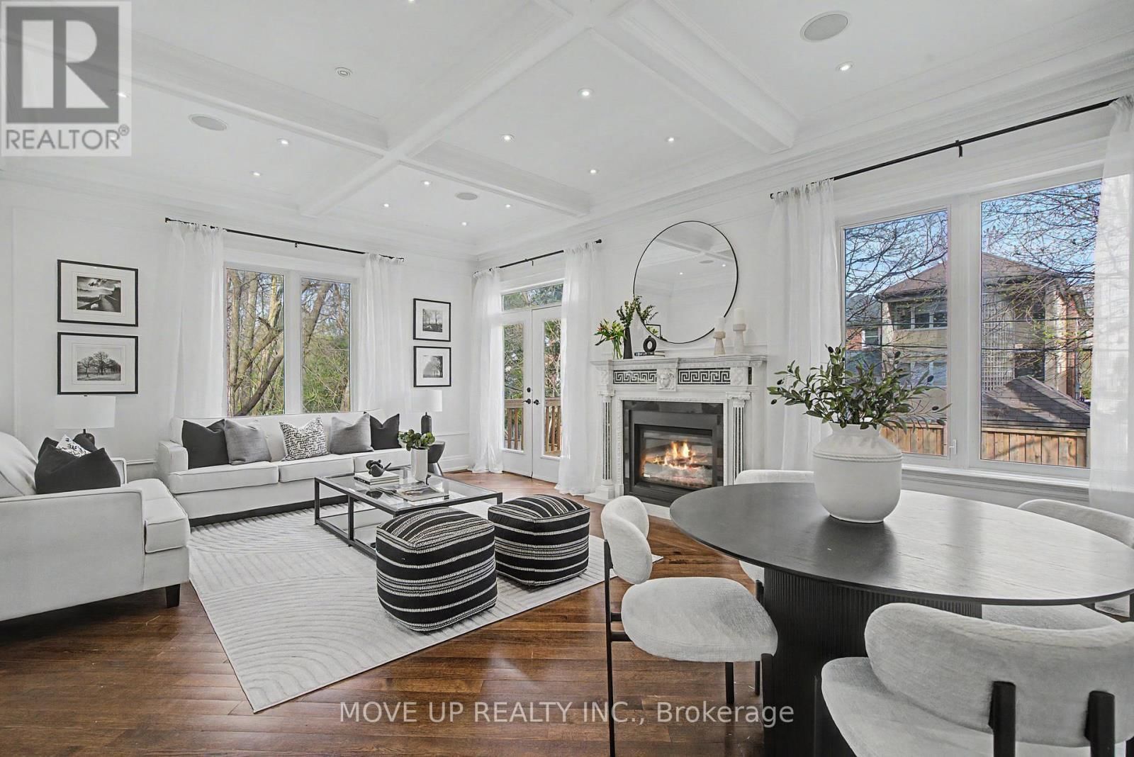 226 GLENGARRY AVENUE Image 13