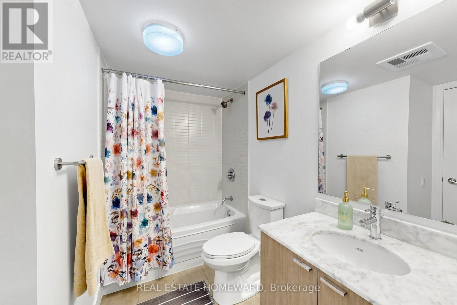 402 - 23 SHEPPARD AVENUE EAST Image 12