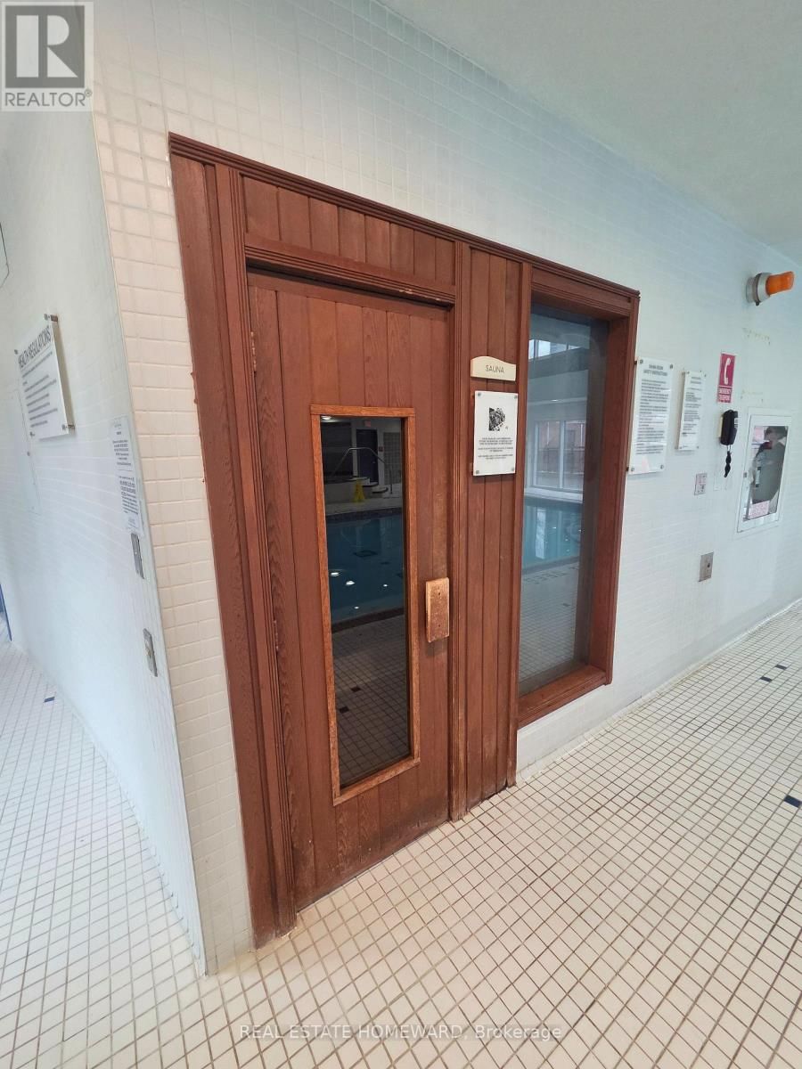 402 - 23 SHEPPARD AVENUE EAST Image 20