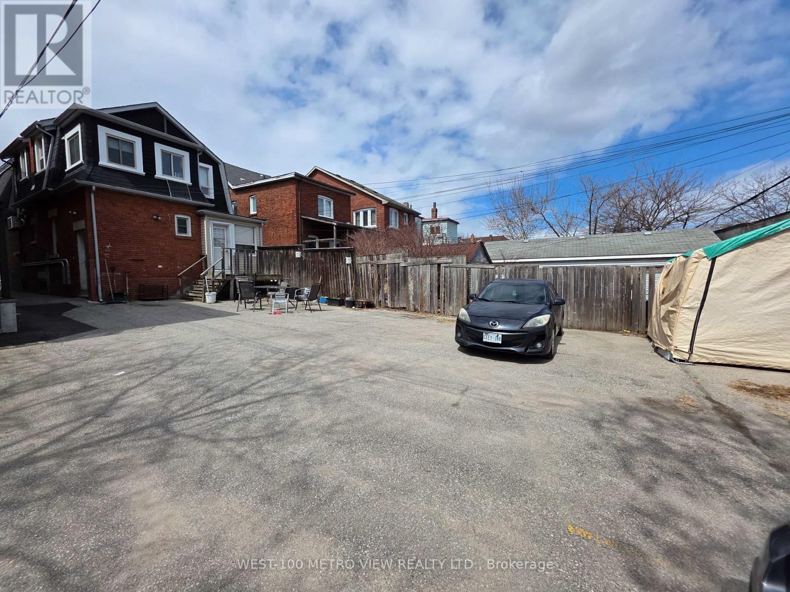 1733 DUFFERIN STREET Image 29
