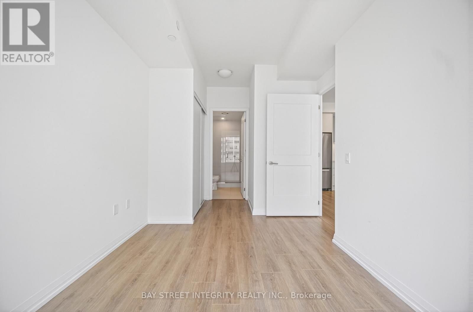 1720 - 50 DUNFIELD AVENUE Image 20