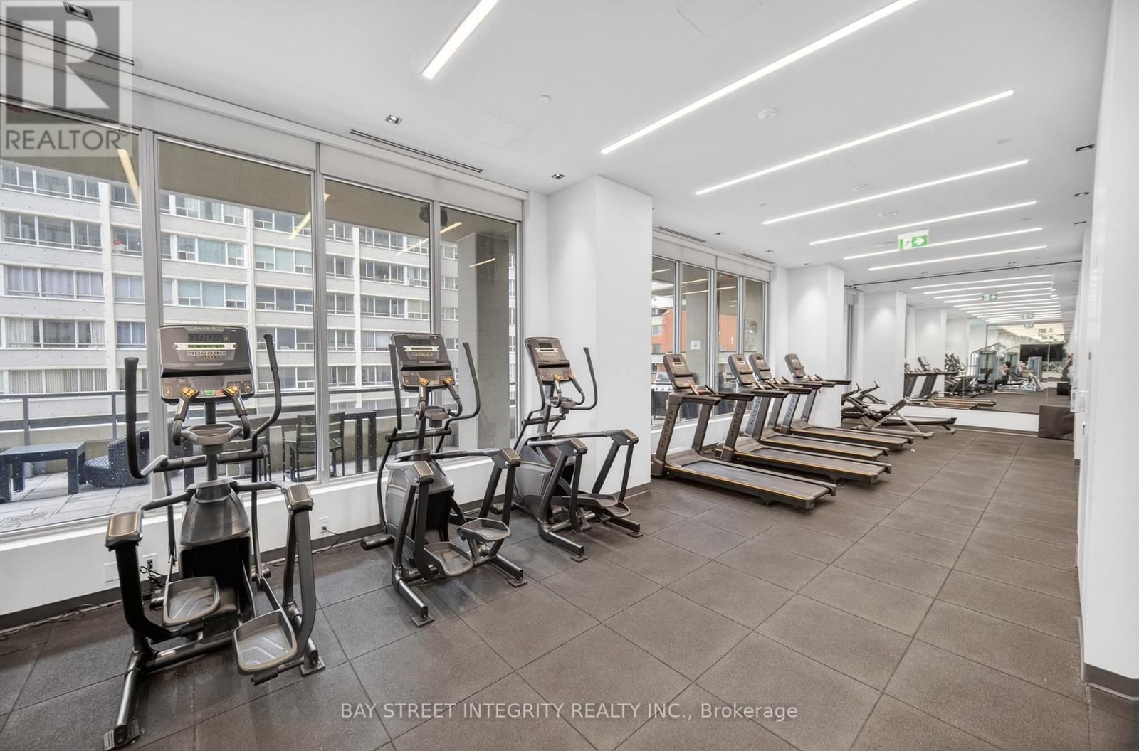 1720 - 50 DUNFIELD AVENUE Image 28