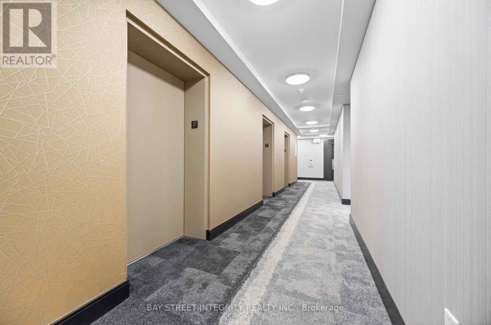 1720 - 50 DUNFIELD AVENUE Image 3