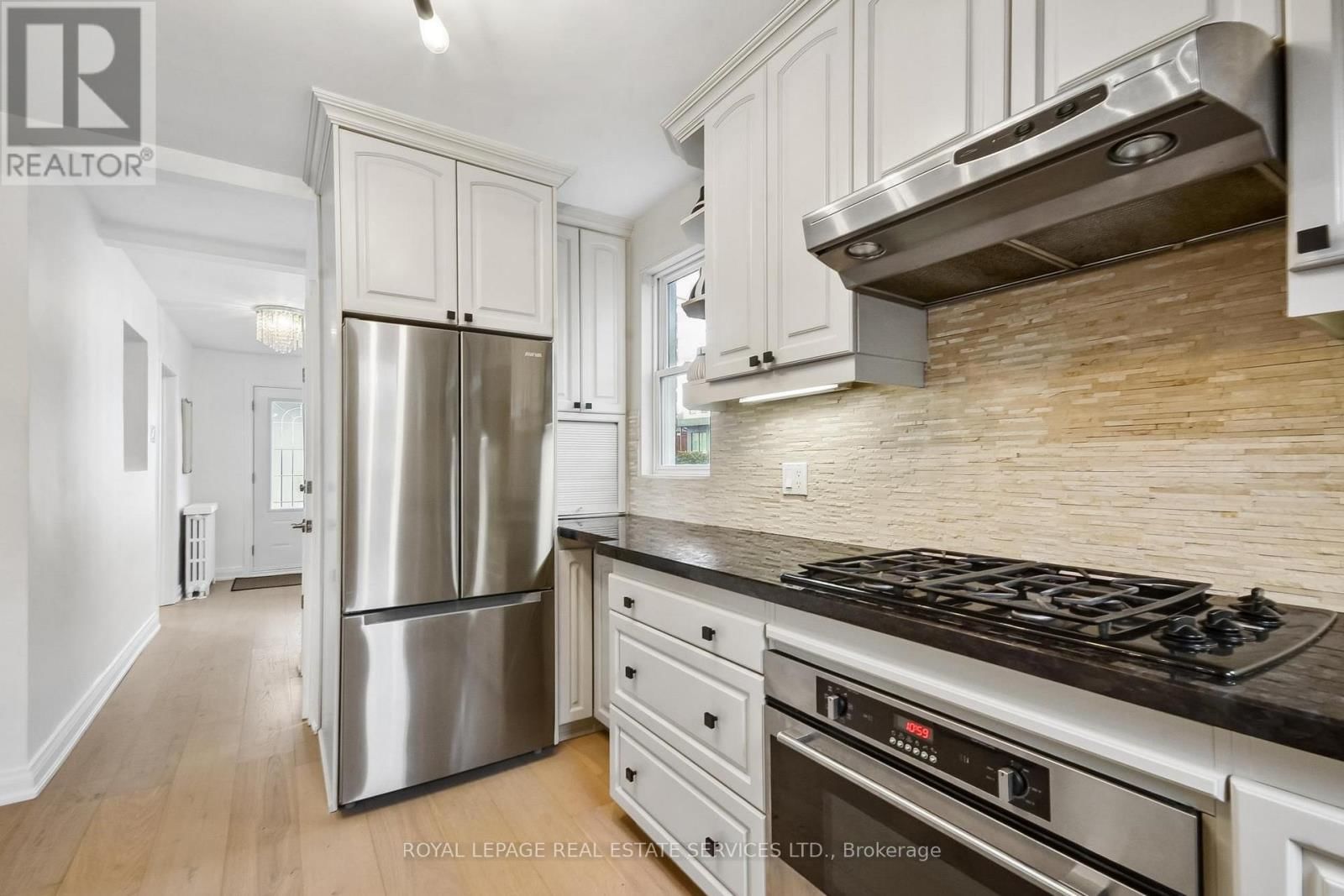 352 WINNETT AVENUE Image 11