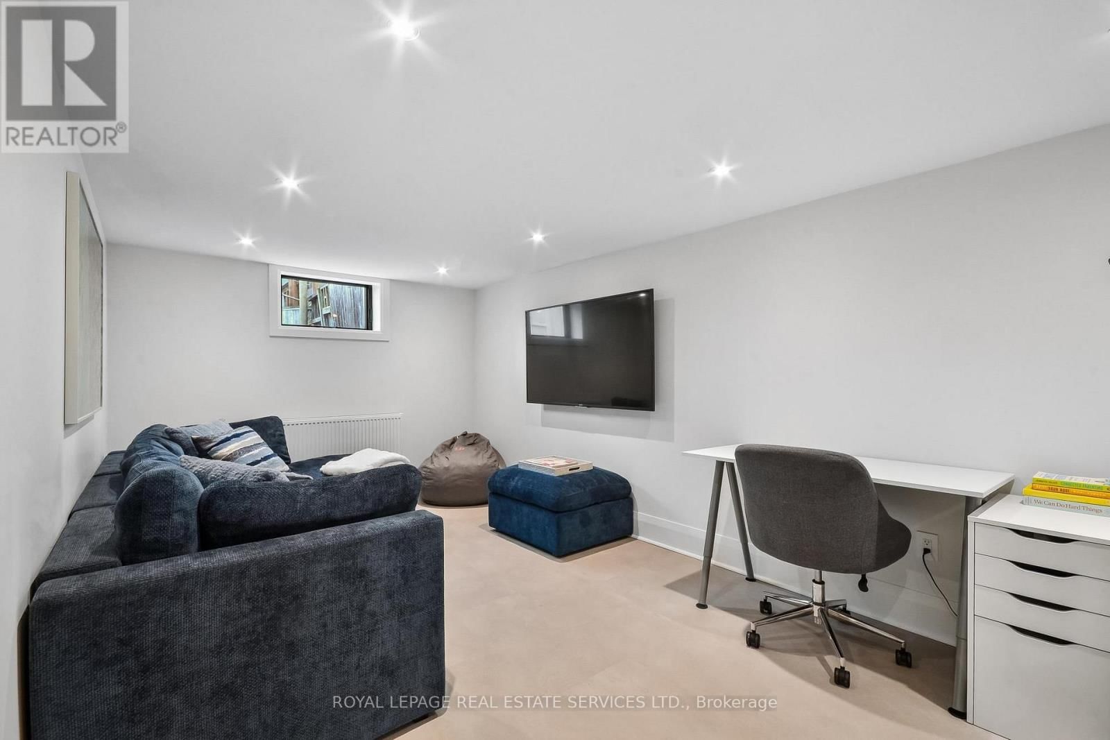 352 WINNETT AVENUE Image 25