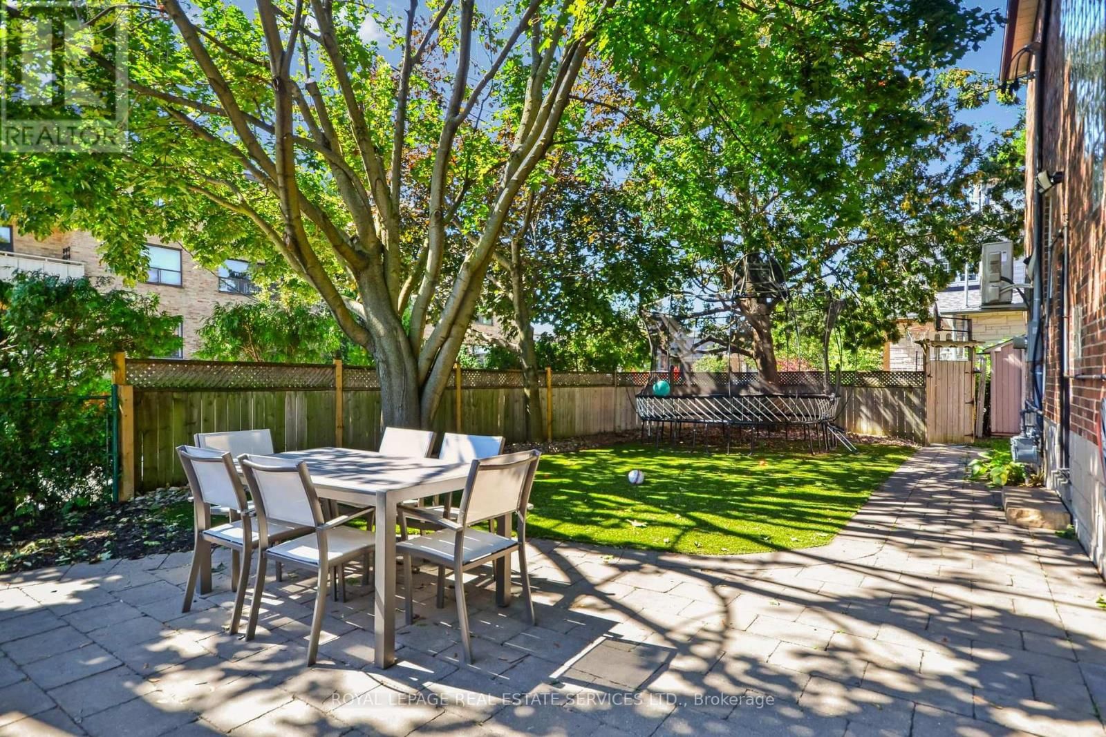 352 WINNETT AVENUE Image 31