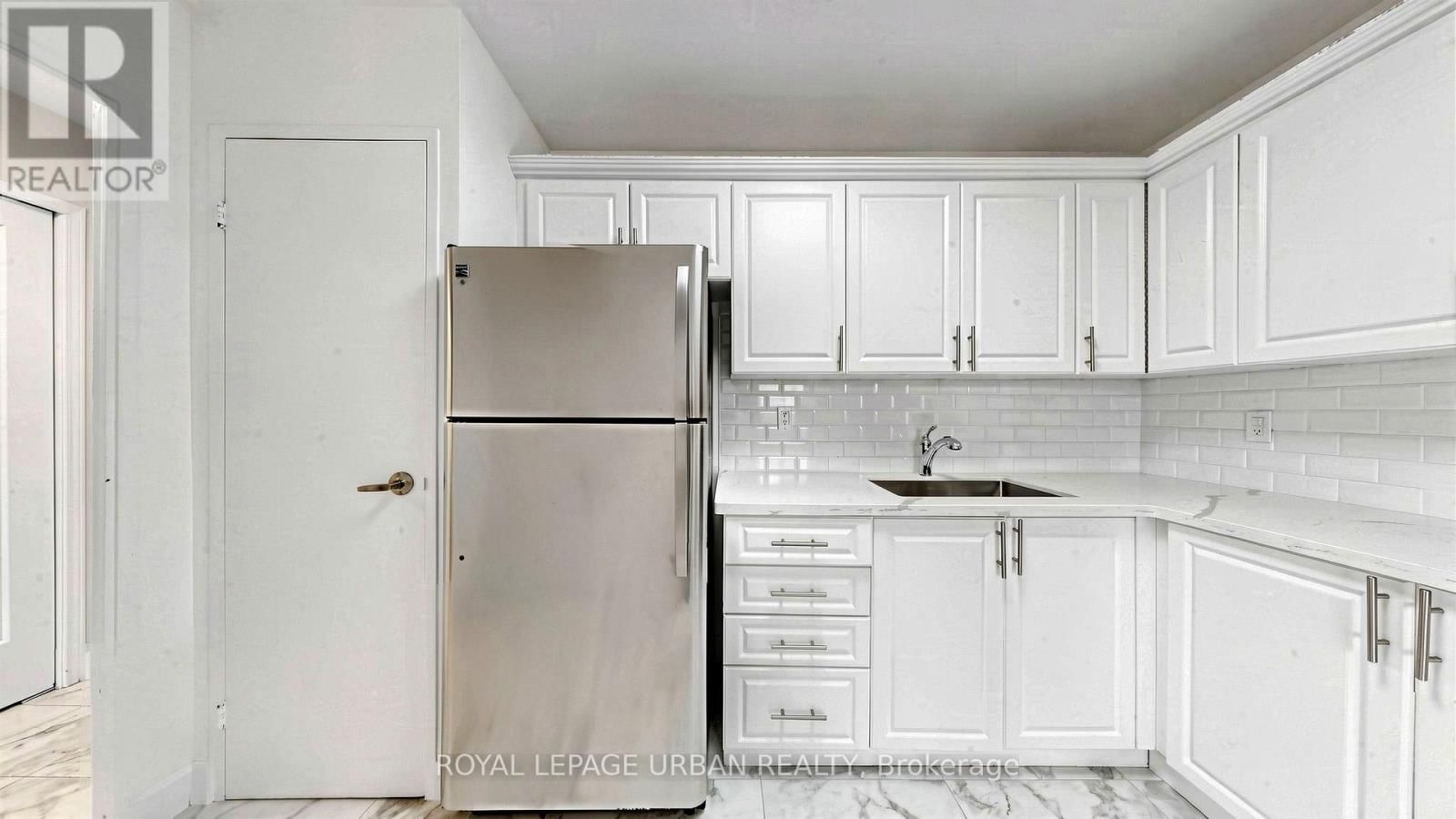 602 - 60 PAVANE LINKWAY Image 12