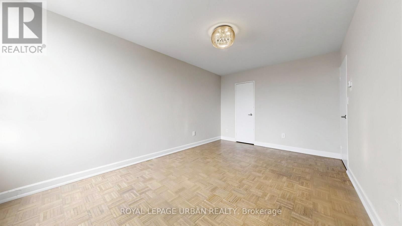 602 - 60 PAVANE LINKWAY Image 17