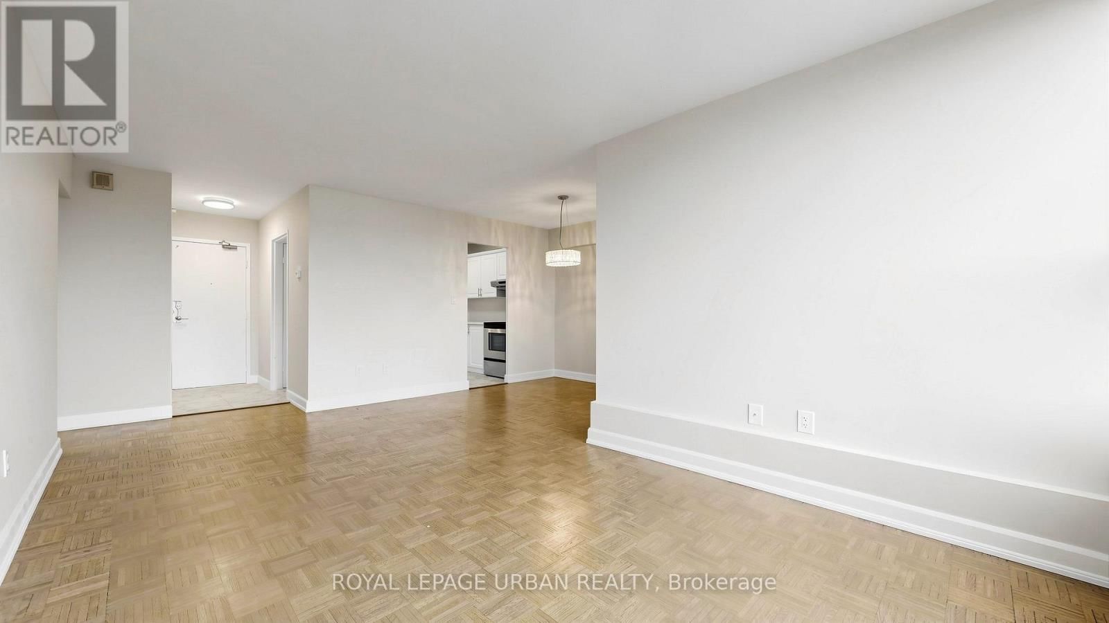 602 - 60 PAVANE LINKWAY Image 8