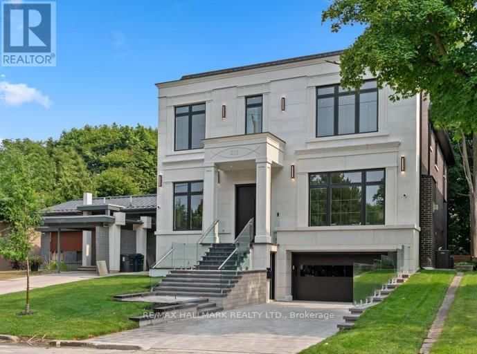 215 NORTHWOOD DRIVE Image 2