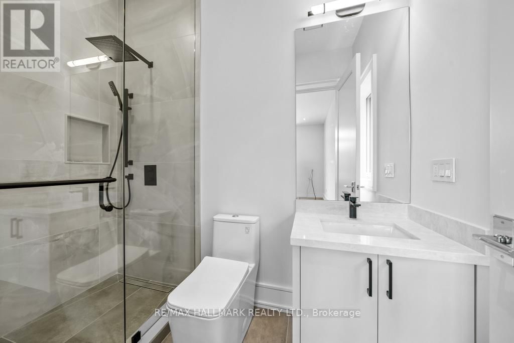 215 NORTHWOOD DRIVE Image 40