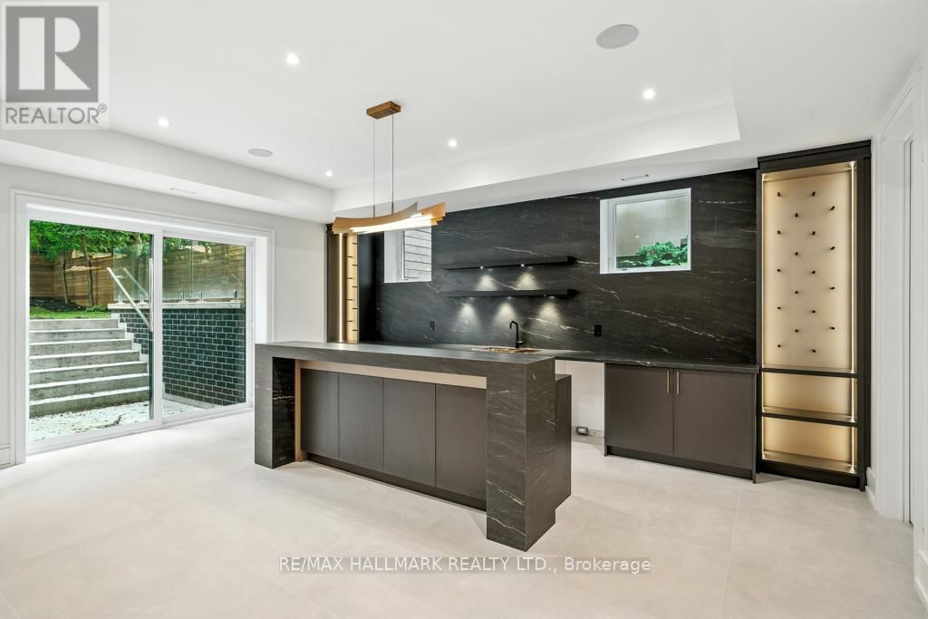 215 NORTHWOOD DRIVE Image 42