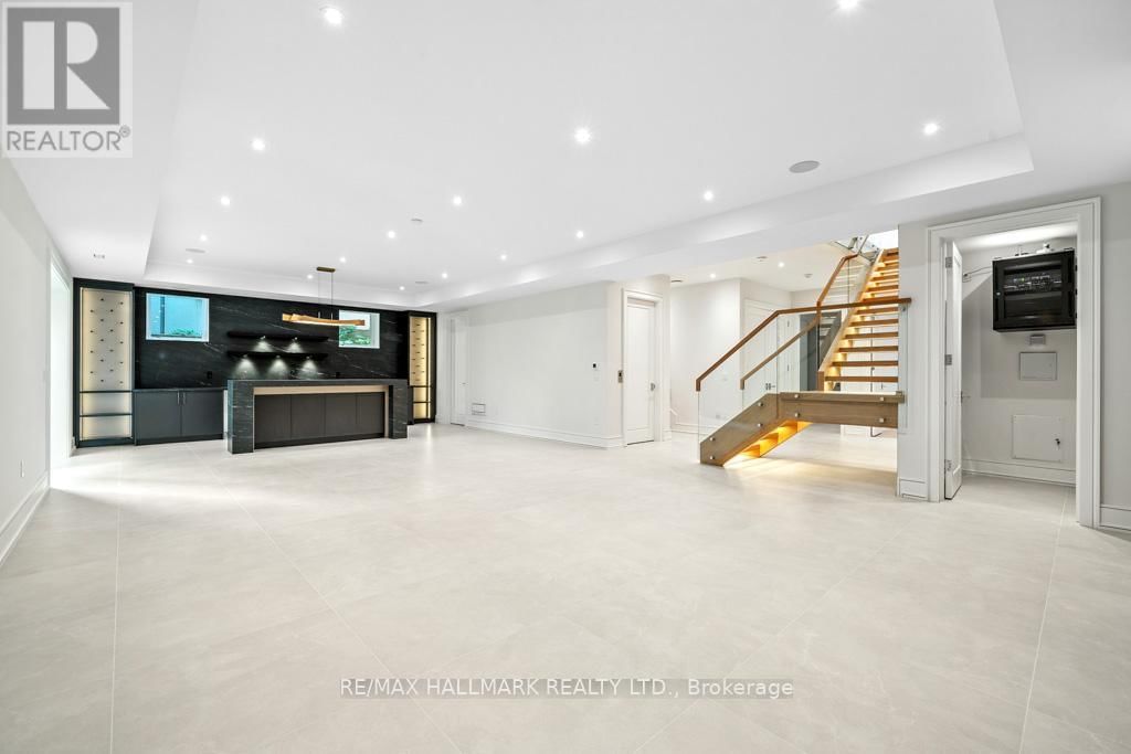 215 NORTHWOOD DRIVE Image 43