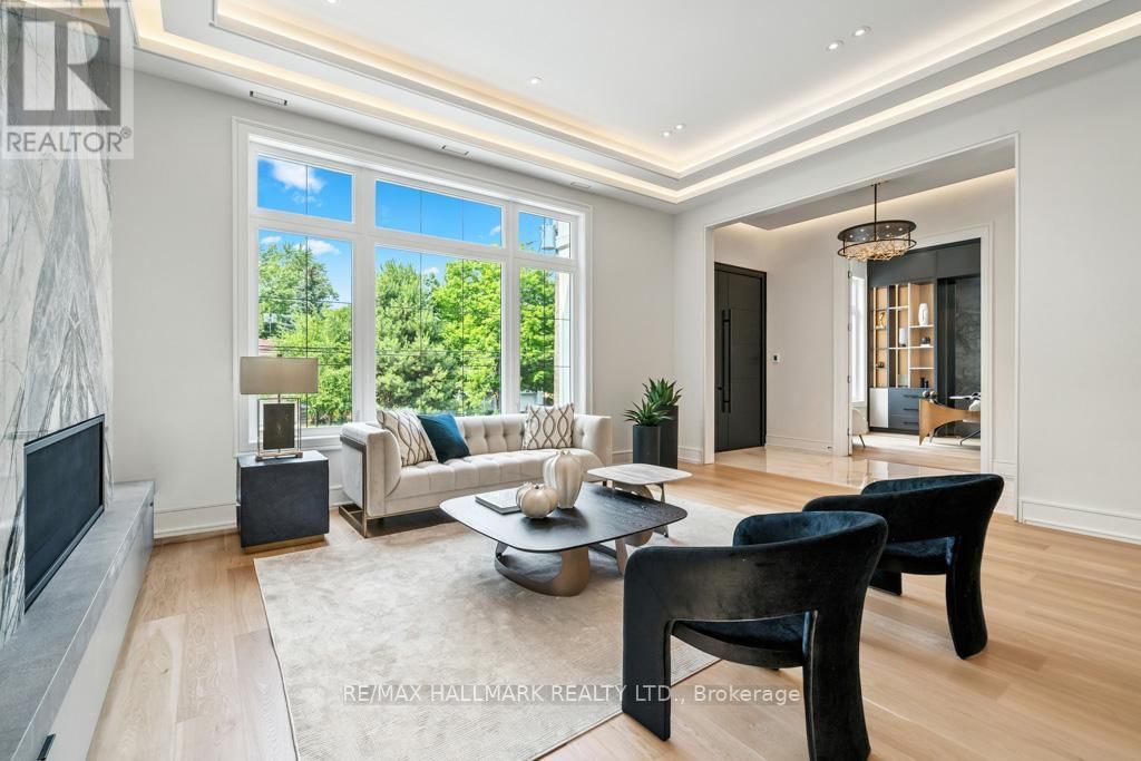 215 NORTHWOOD DRIVE Image 8