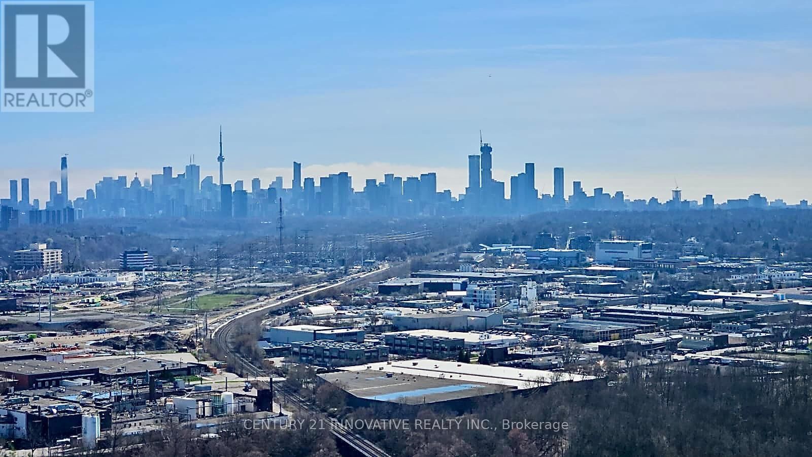 3406 - 1 QUARRINGTON LANE Image 2