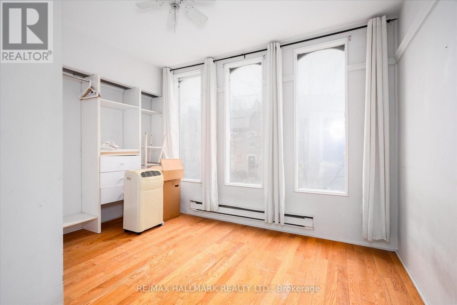 511 QUEEN STREET EAST Image 10