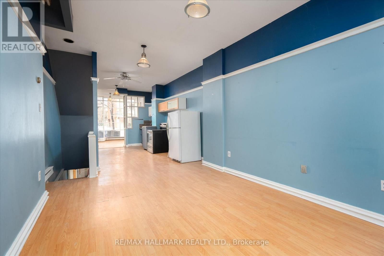 511 QUEEN STREET EAST Image 17