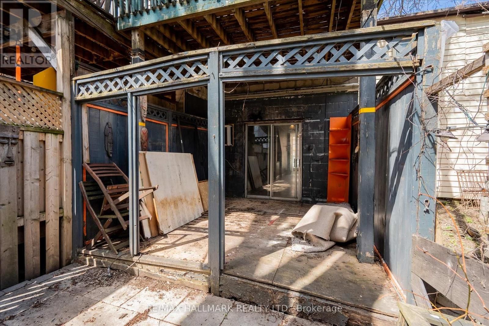 511 QUEEN STREET EAST Image 26