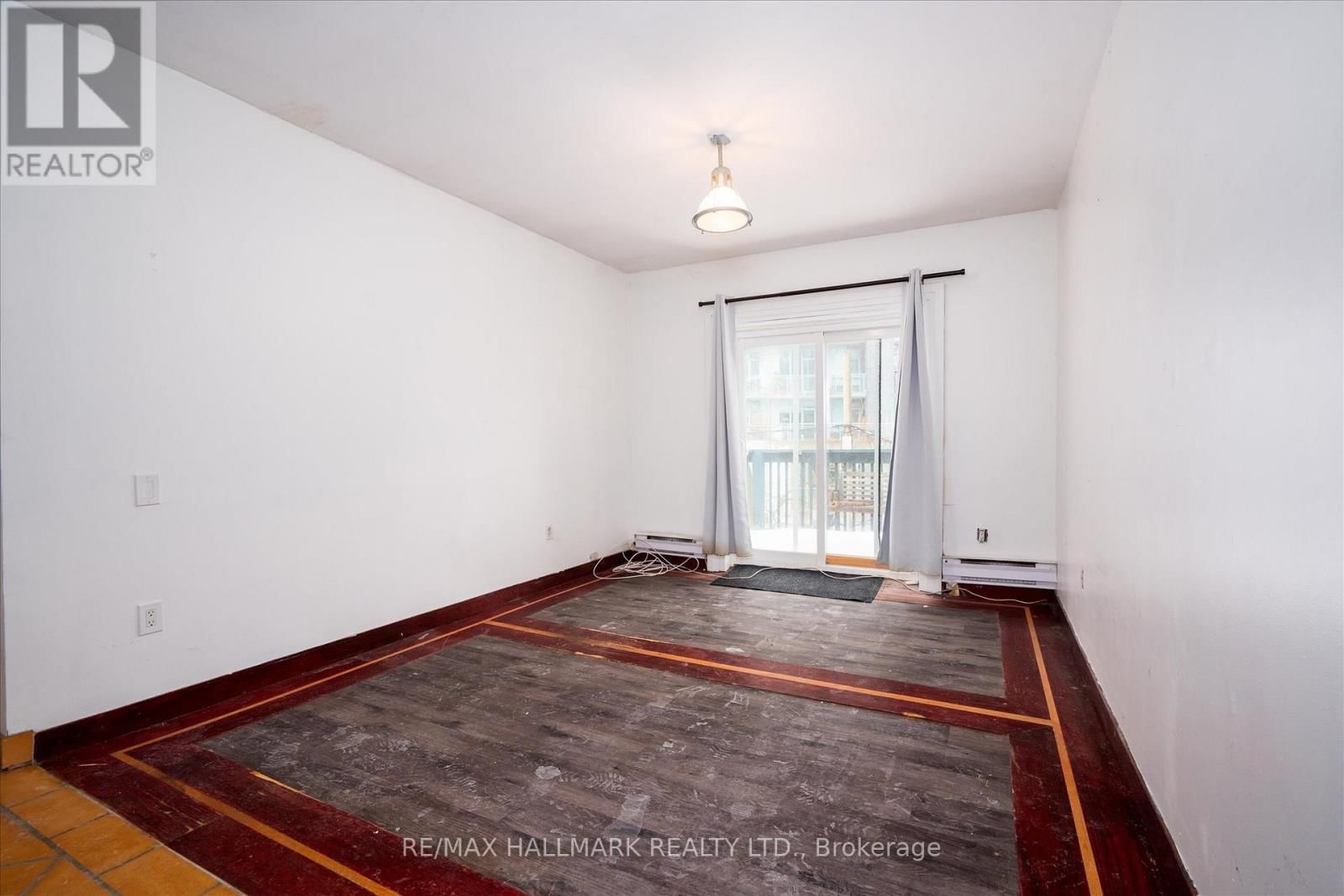 511 QUEEN STREET EAST Image 5