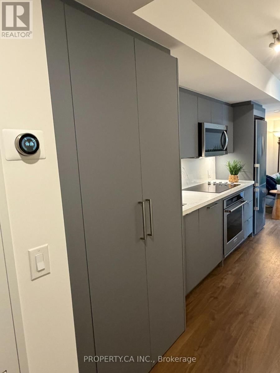 525 - 30 TRETTI WAY Image 11