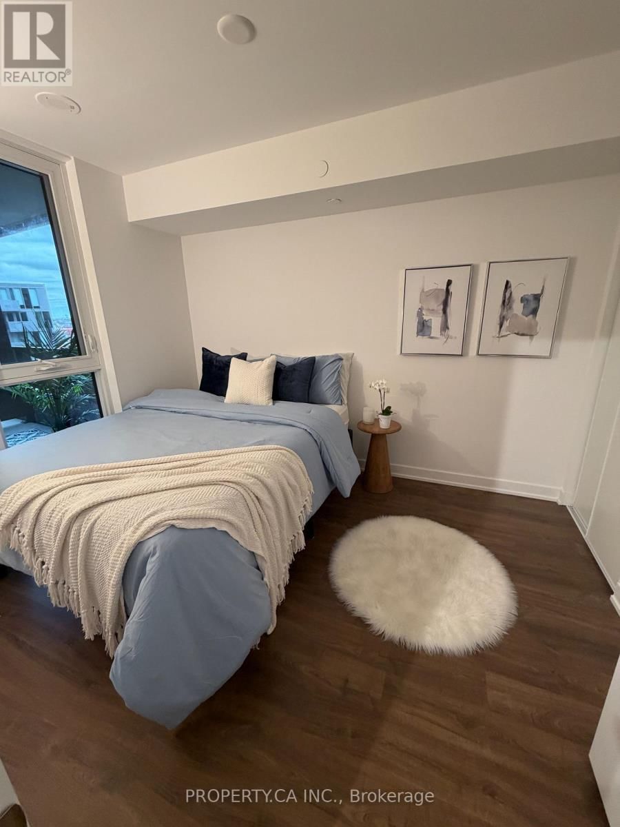 525 - 30 TRETTI WAY Image 4