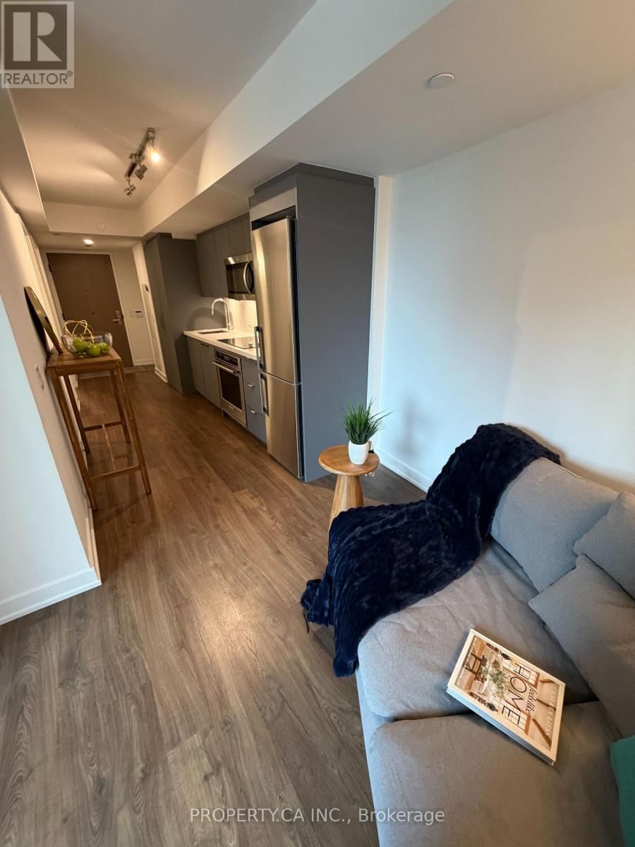 525 - 30 TRETTI WAY Image 9