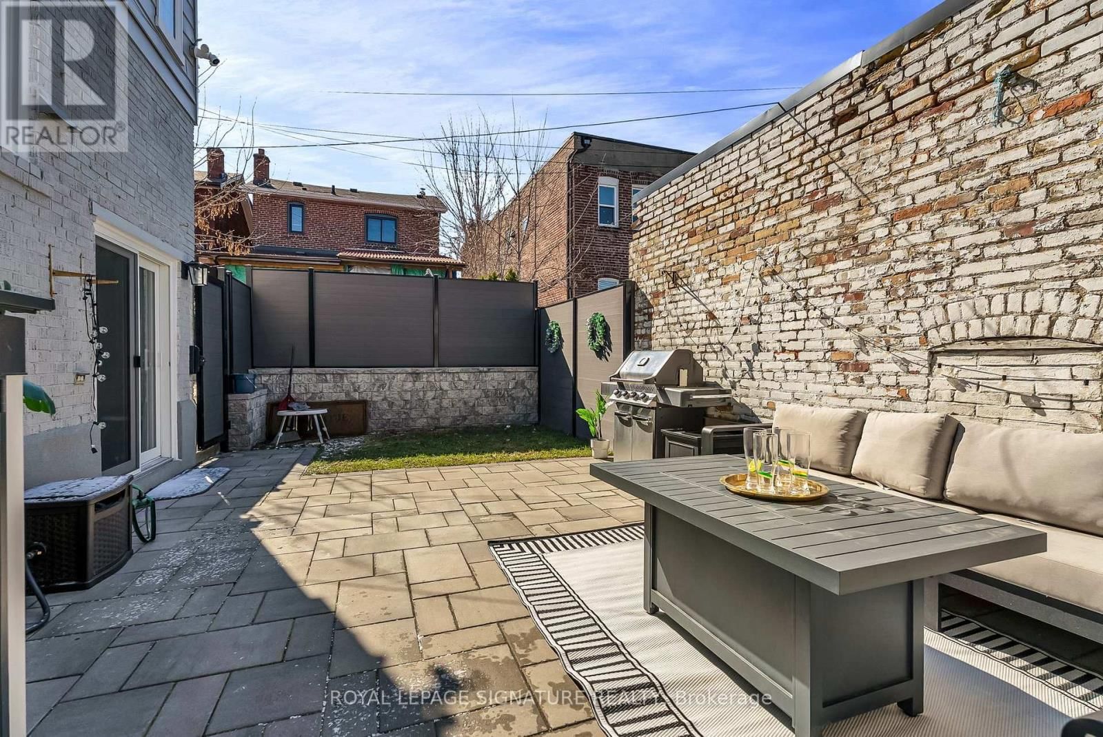 70 CLOVELLY AVENUE Image 36