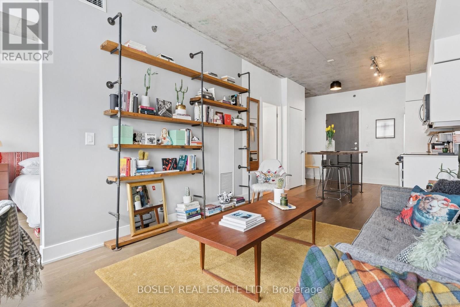 206 - 90 TRINITY STREET Image 11