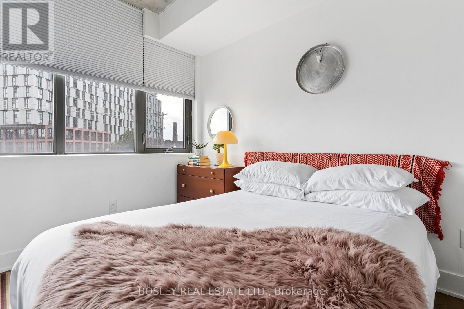 206 - 90 TRINITY STREET Image 14