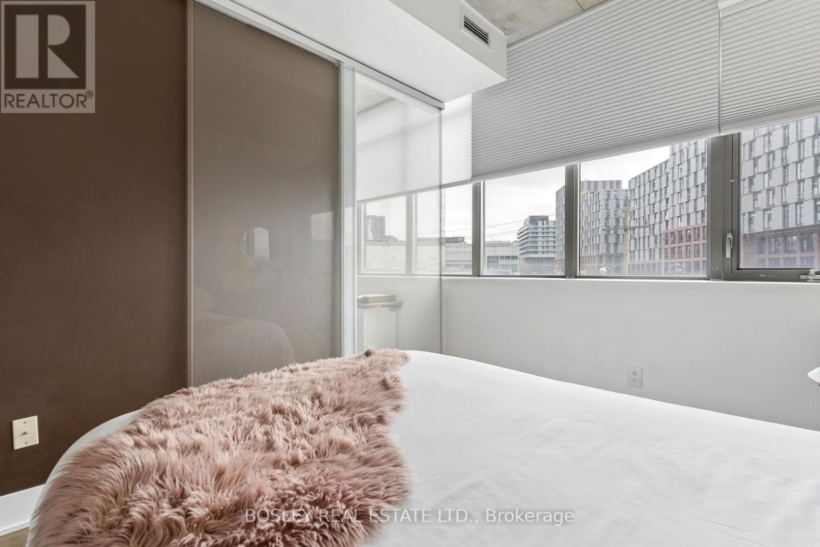 206 - 90 TRINITY STREET Image 15