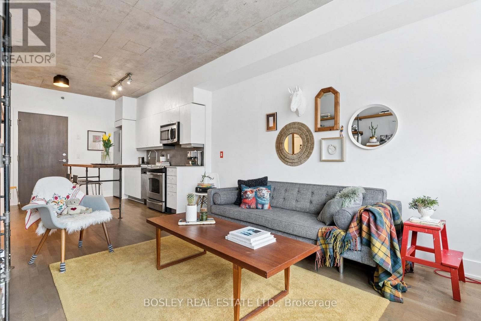 206 - 90 TRINITY STREET Image 16