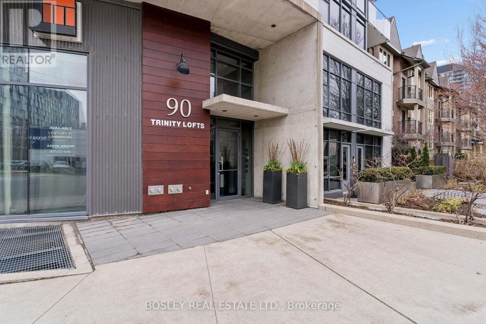 206 - 90 TRINITY STREET Image 2