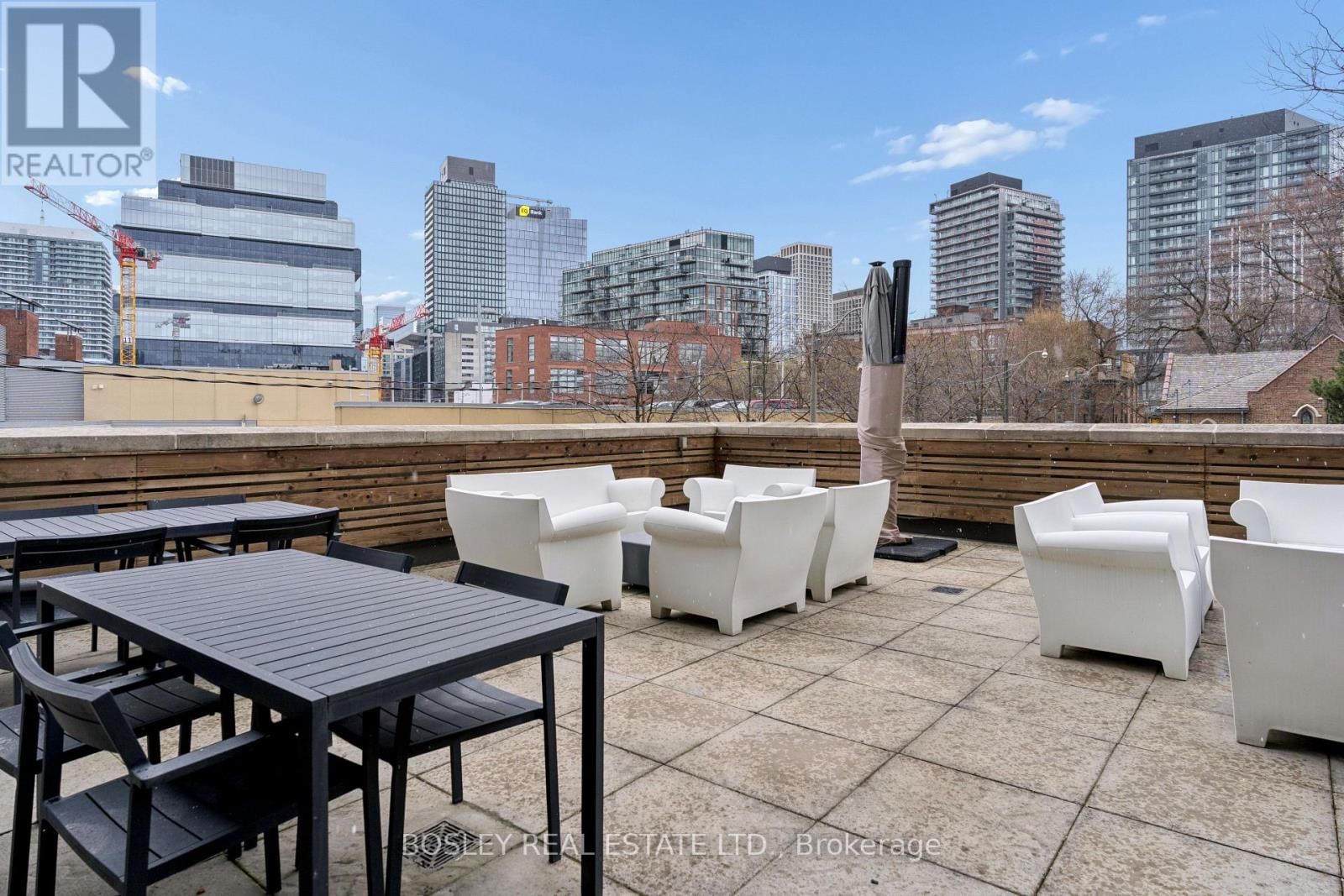 206 - 90 TRINITY STREET Image 27