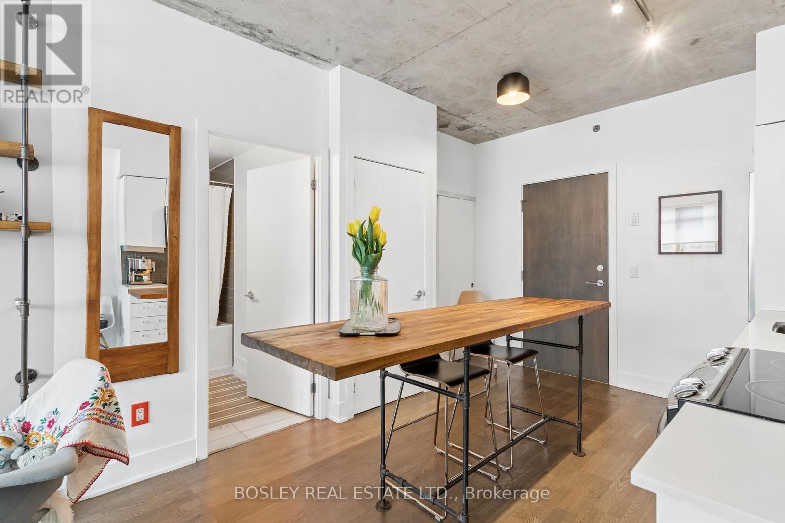 206 - 90 TRINITY STREET Image 8