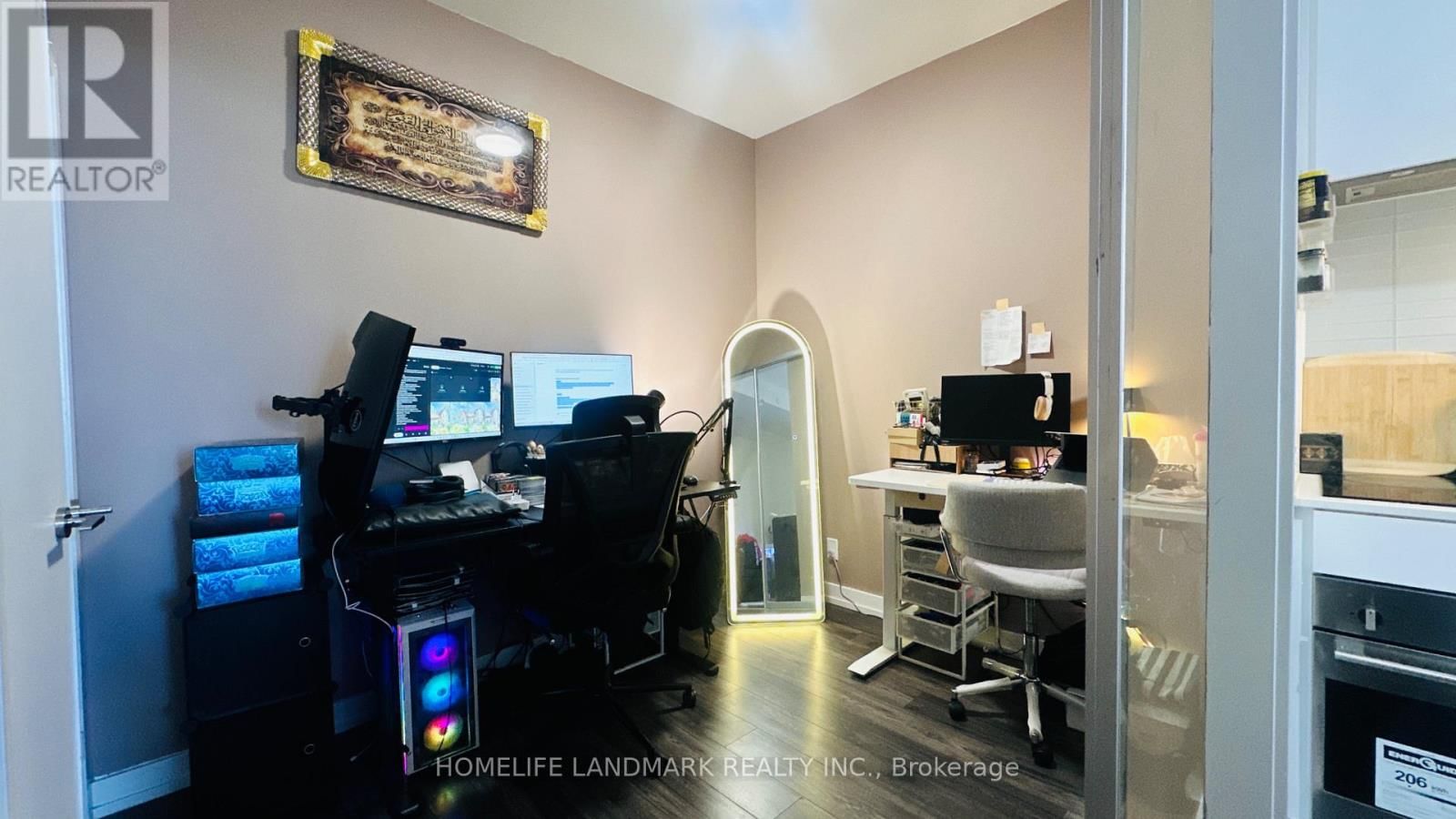 601 - 33 HELENDALE AVENUE Image 20