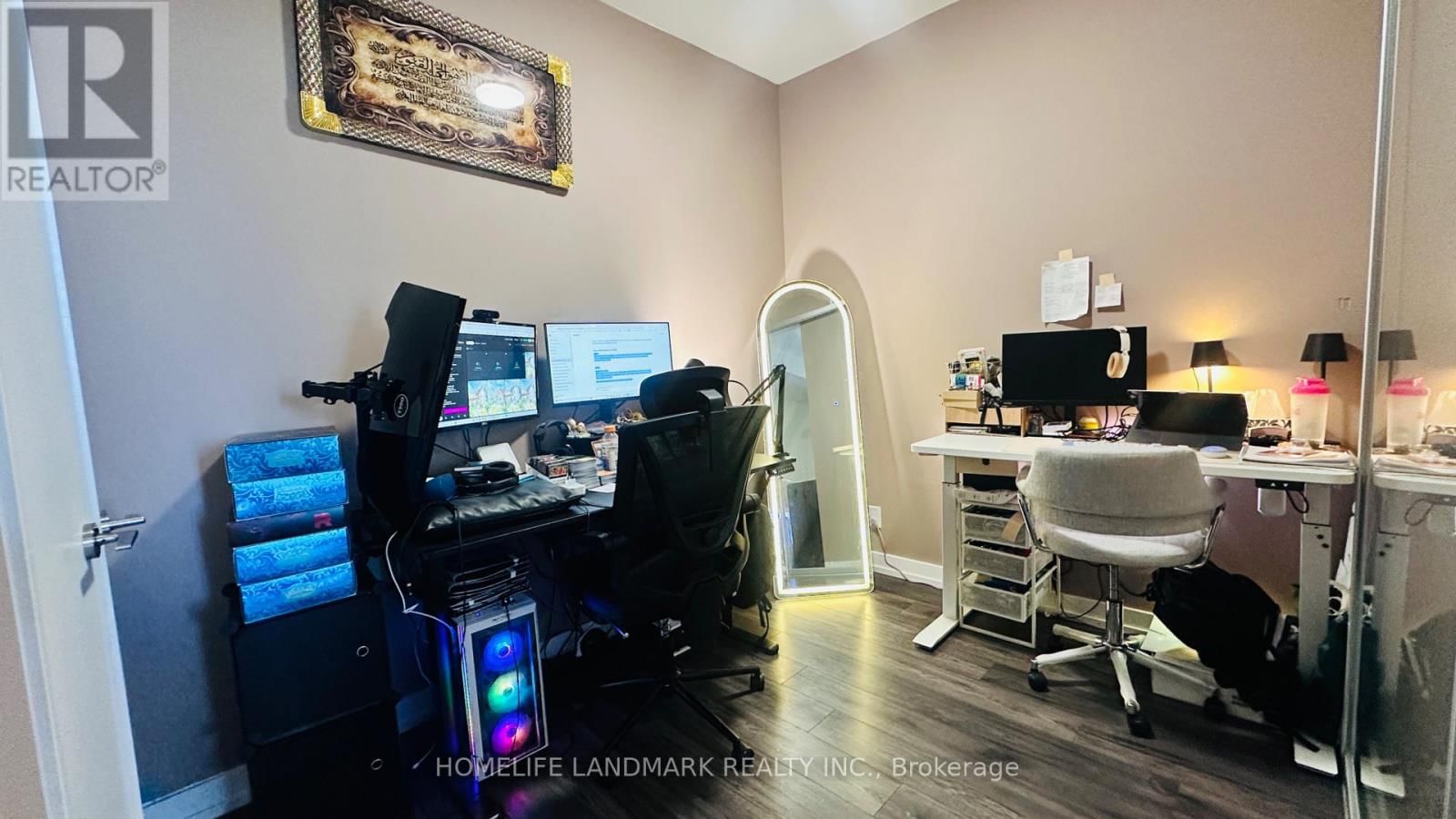 601 - 33 HELENDALE AVENUE Image 22