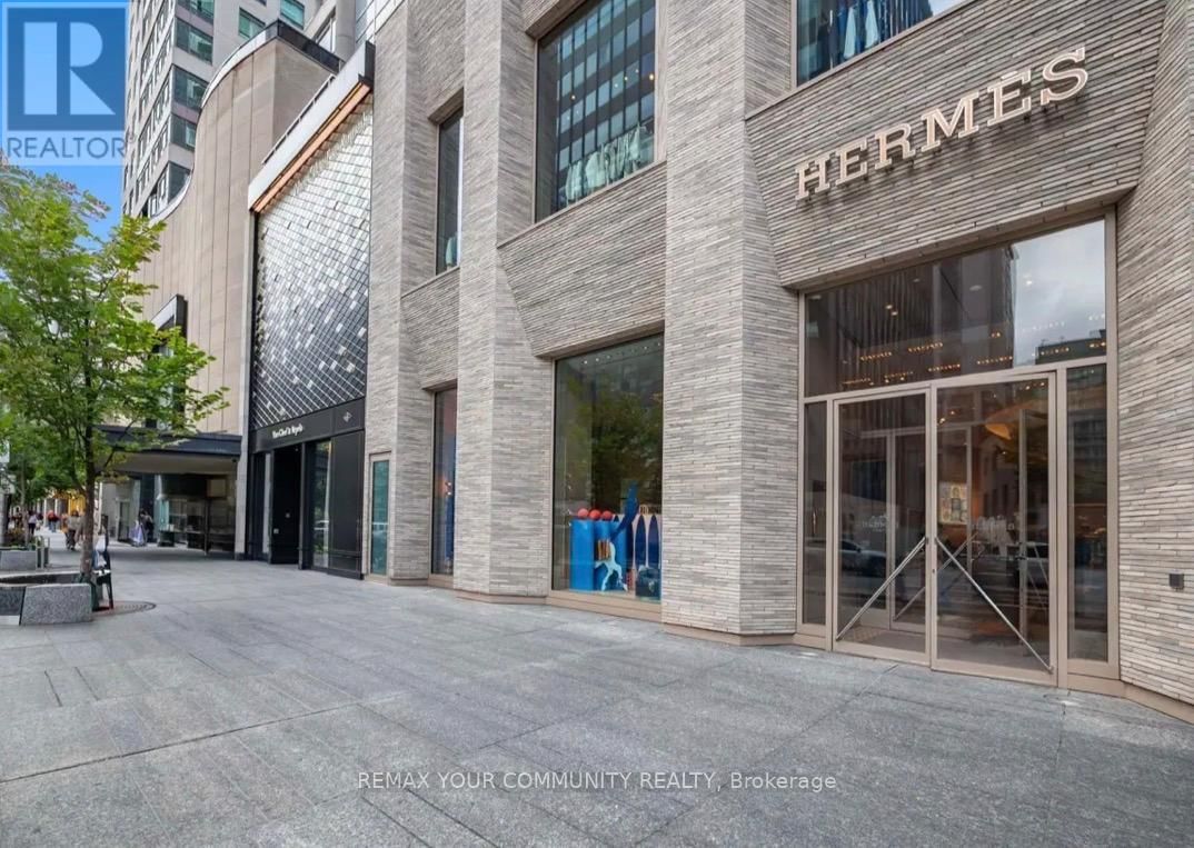 606 - 8 SCOLLARD STREET Image 25