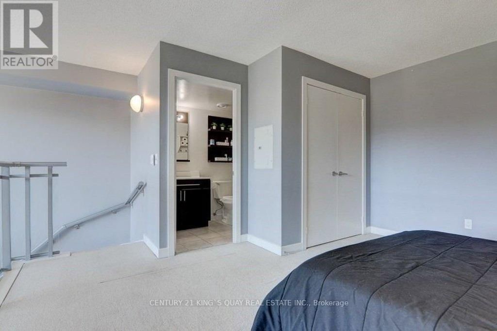 212 - 80 WESTERN BATTERY ROAD Image 30