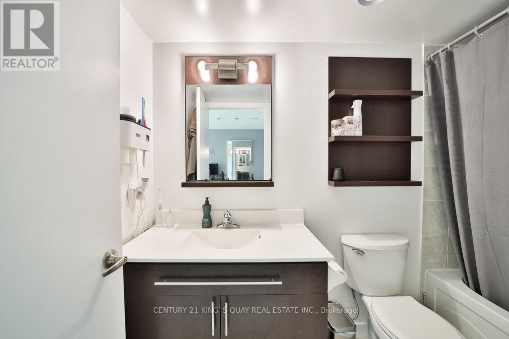 212 - 80 WESTERN BATTERY ROAD Image 31